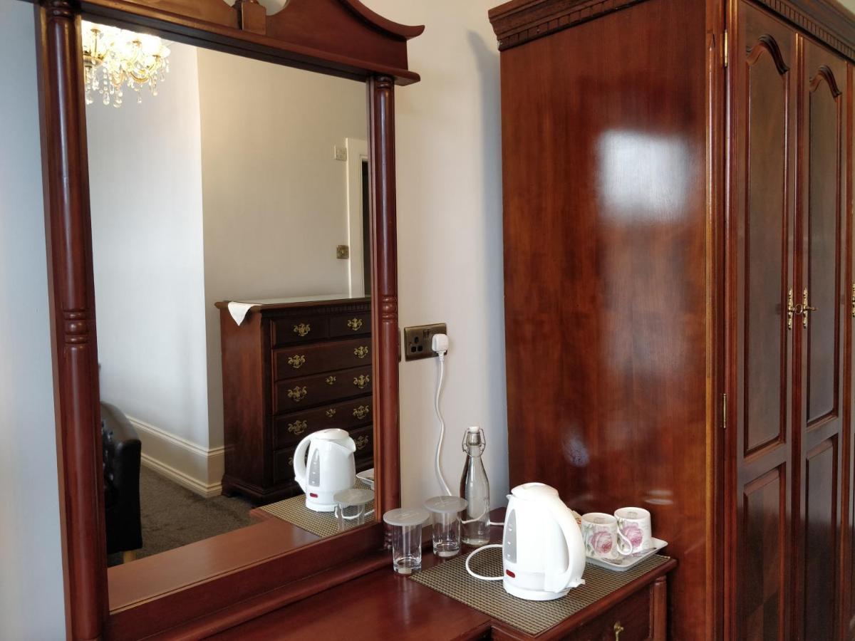 The Shirley Bed and Breakfast Torquay Exteriör bild