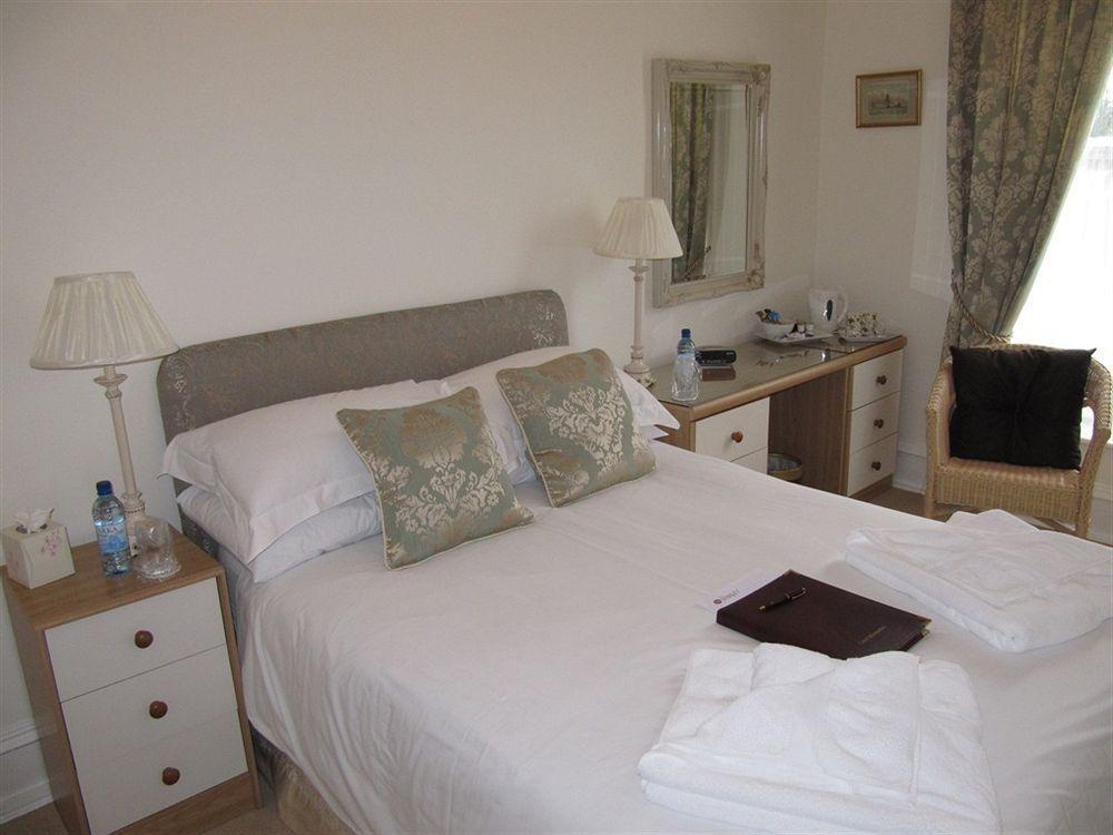 The Shirley Bed and Breakfast Torquay Exteriör bild