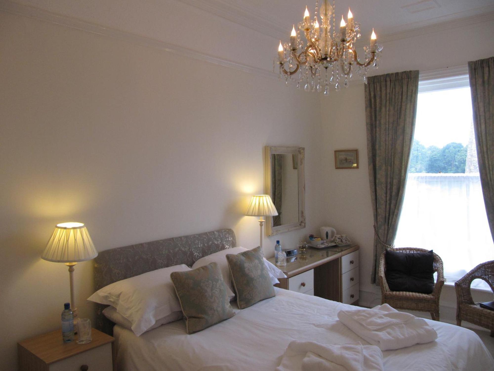 The Shirley Bed and Breakfast Torquay Exteriör bild